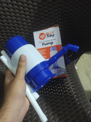 MANUAL WATER PUMP 