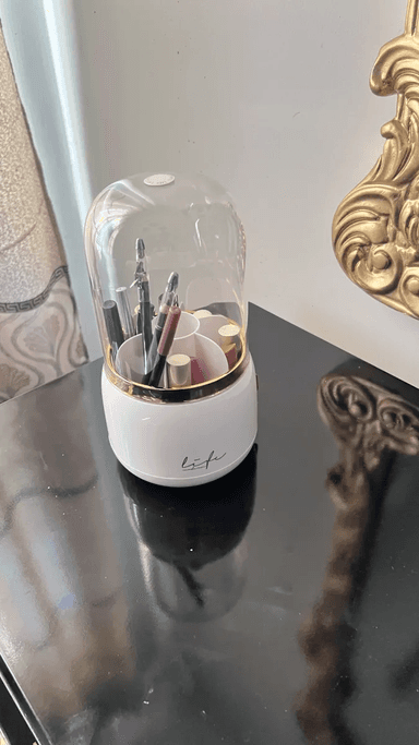 Acrylic brush holder