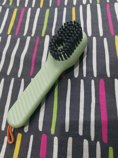 SHOE CLEANING BRUSH